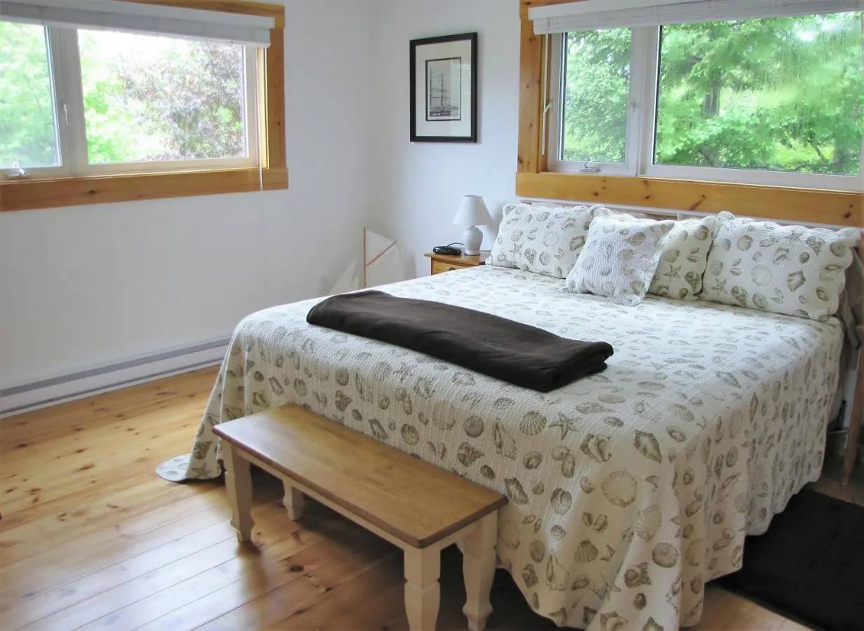 Larinda'S Landing Oceanfront Cottages Halifax 0*,  Kanada