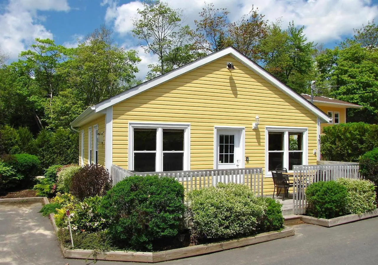 Larinda'S Landing Oceanfront Cottages Halifax Kanada