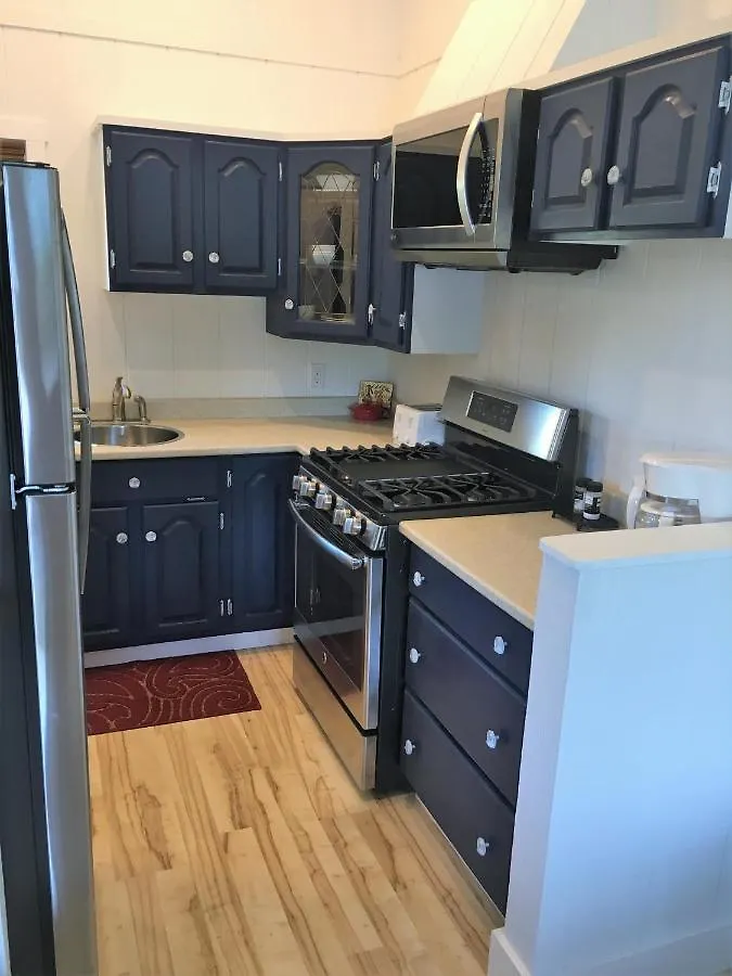 Larinda'S Landing Oceanfront Cottages Halifax Kanada
