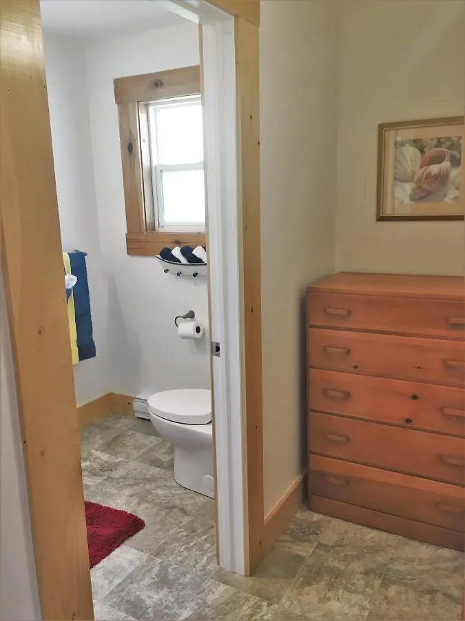 Larinda'S Landing Oceanfront Cottages Halifax 0*,