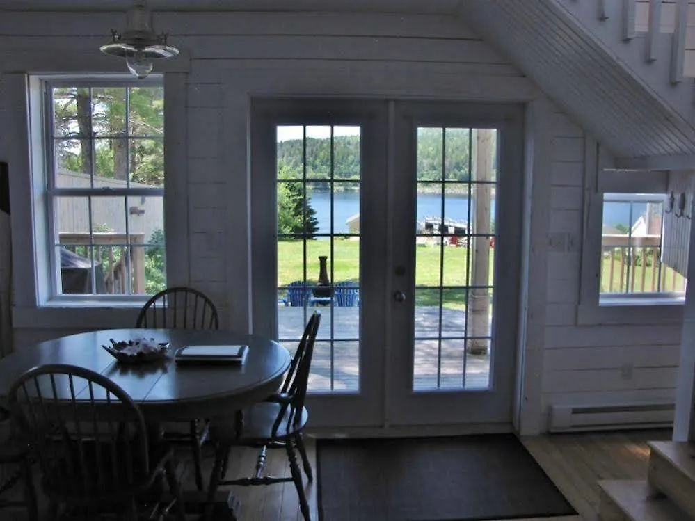 Larinda'S Landing Oceanfront Cottages Halifax Horská chata