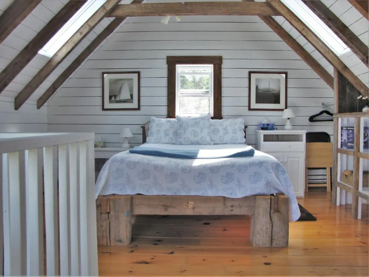 Larinda'S Landing Oceanfront Cottages Halifax Horská chata